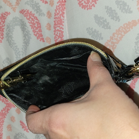 Betsey Johnson Wristlet - Picture 5 of 8